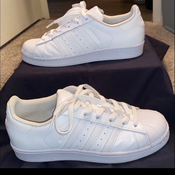2. ADIDAS Originals Superstar- Size 5.5 Wht/Wht - Picture 3 of 11